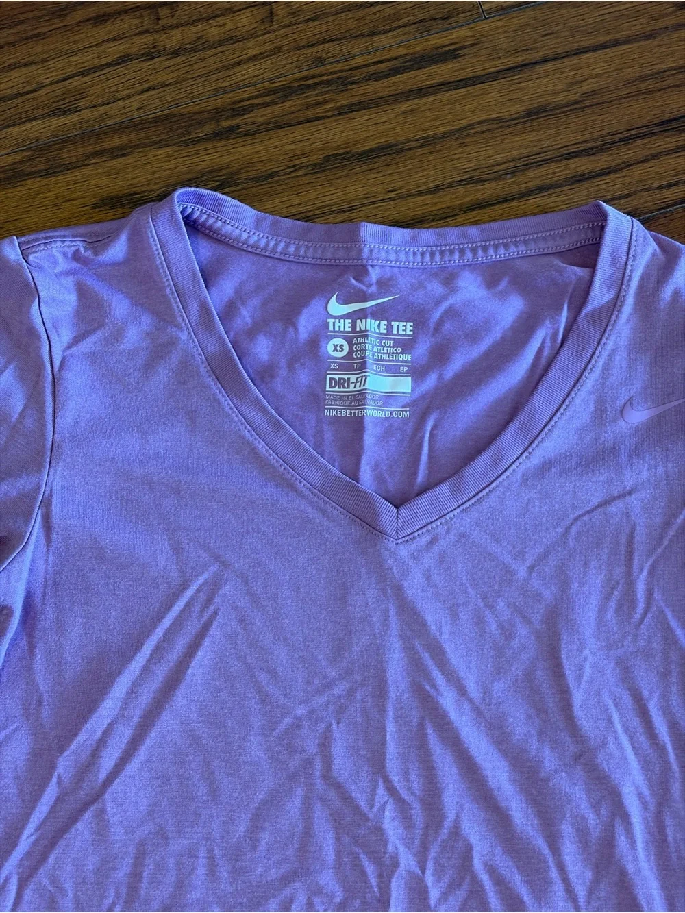 Nike Women's Lavender V-Neck Short Sleeve Tee